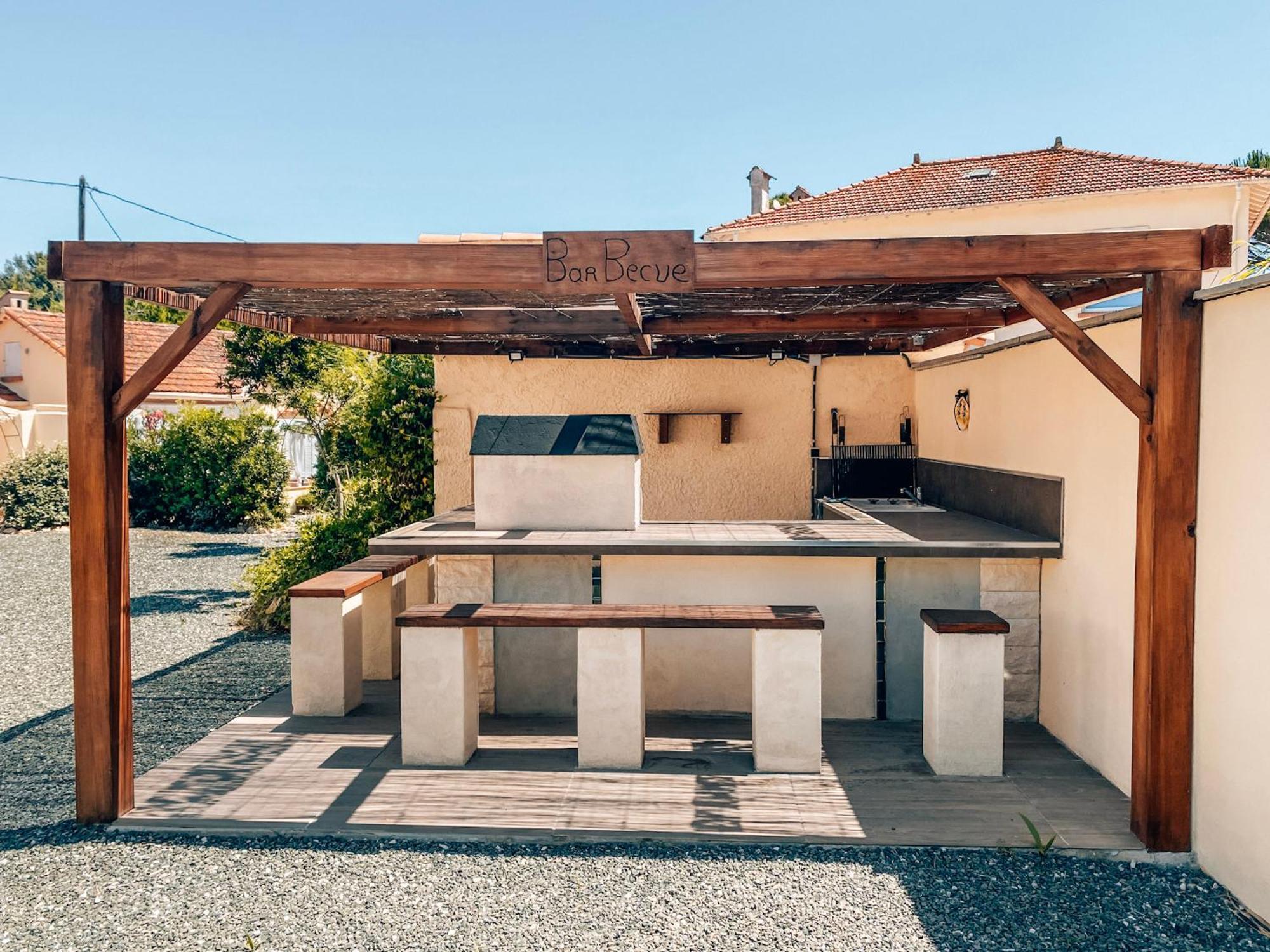 Reve D'Azur, Mazet En Bord De Mer, Parking, Piscine Partagee, Terrasse Bbq & Draps Inclus La Nartelle, 1 Salon, 1 Chambre, 1 Cuisine , 1 Sdb Sainte-Maxime Esterno foto