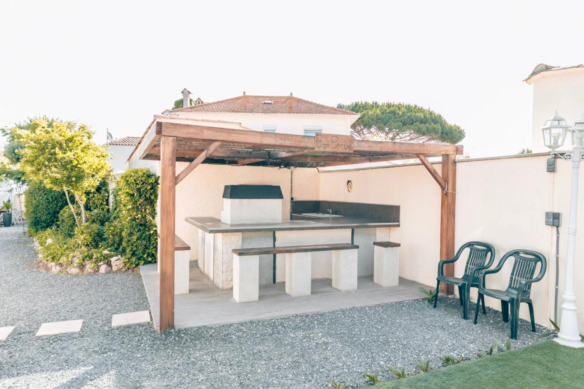 Reve D'Azur, Mazet En Bord De Mer, Parking, Piscine Partagee, Terrasse Bbq & Draps Inclus La Nartelle, 1 Salon, 1 Chambre, 1 Cuisine , 1 Sdb Sainte-Maxime Esterno foto