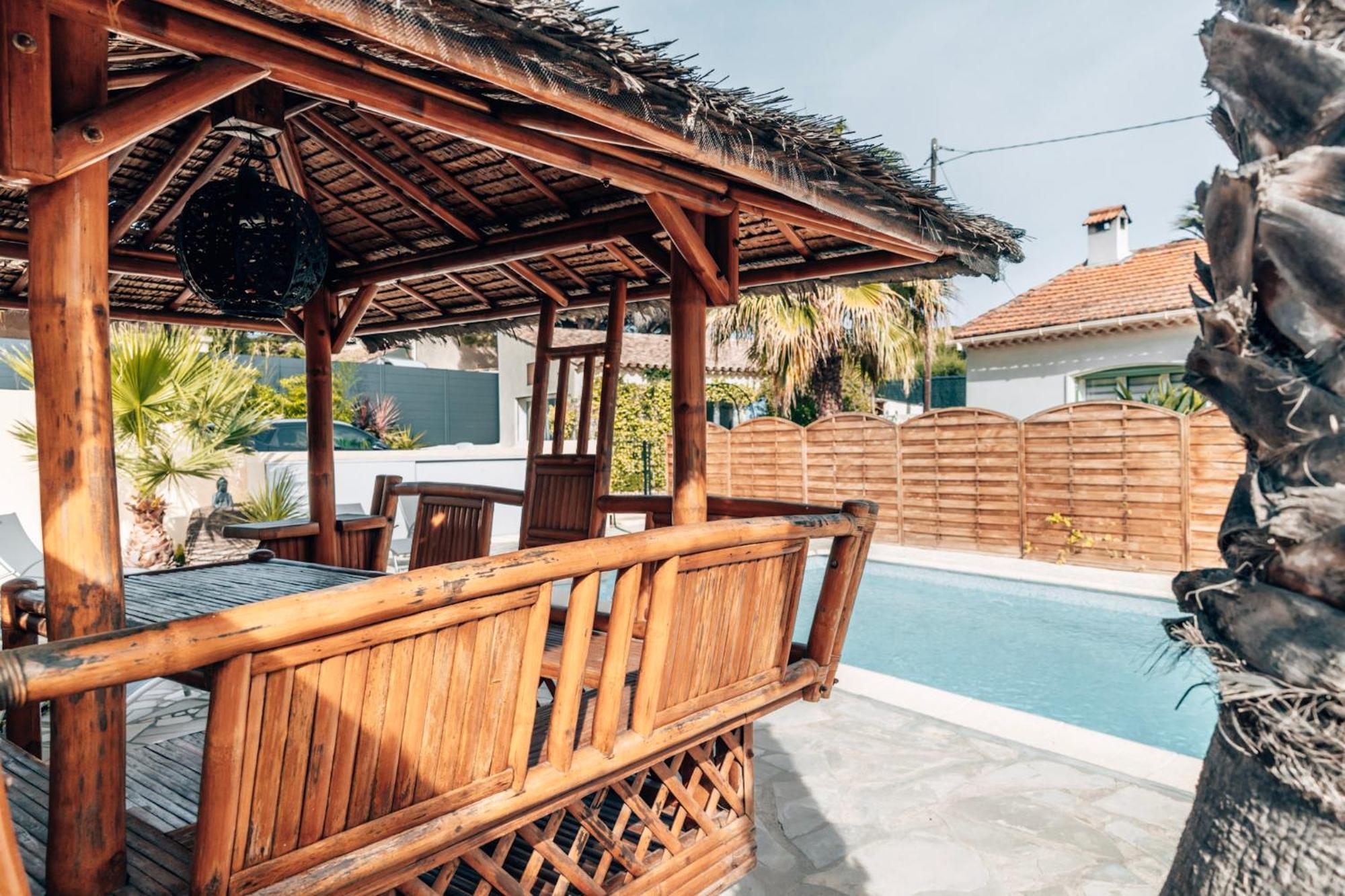 Reve D'Azur, Mazet En Bord De Mer, Parking, Piscine Partagee, Terrasse Bbq & Draps Inclus La Nartelle, 1 Salon, 1 Chambre, 1 Cuisine , 1 Sdb Sainte-Maxime Esterno foto